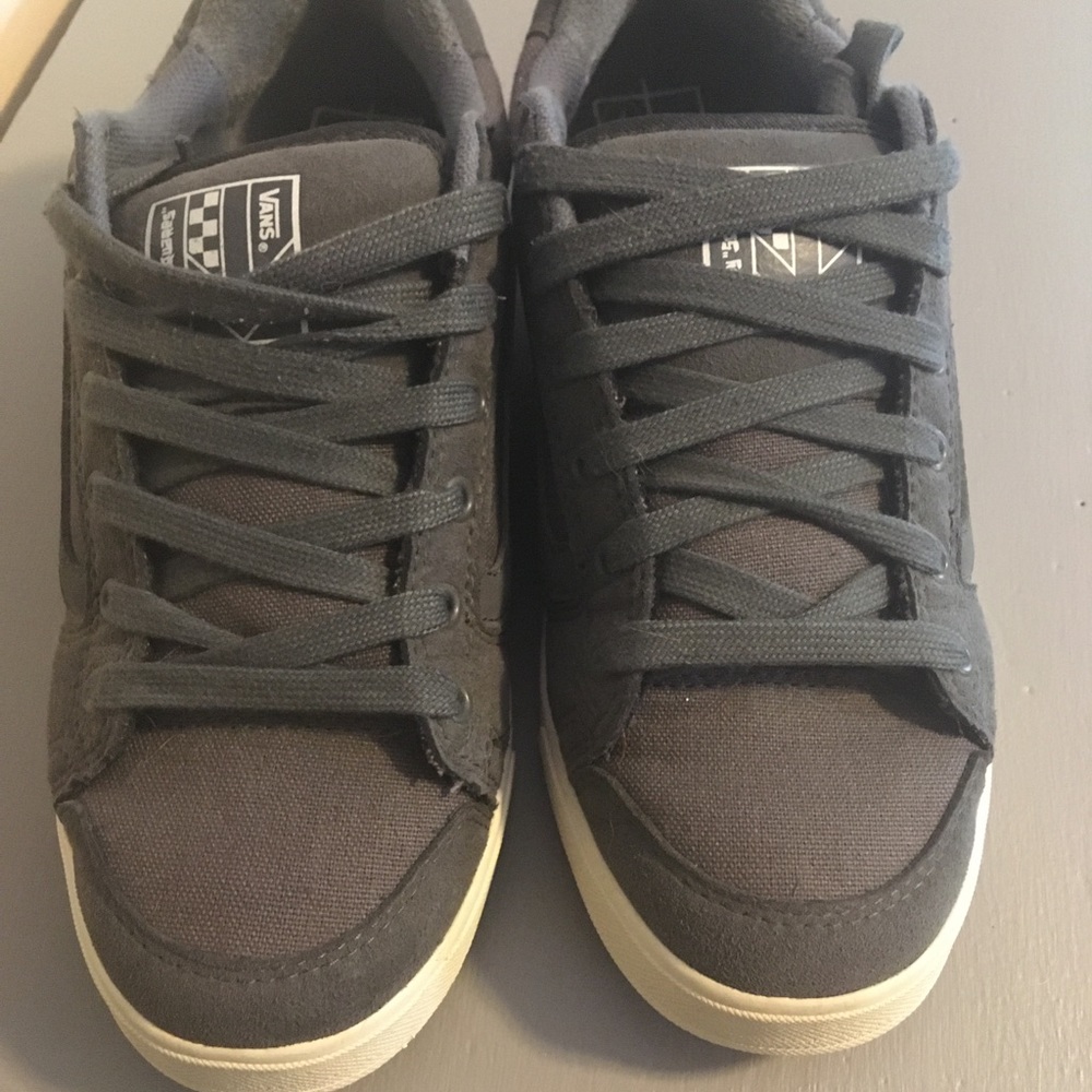 Vans Rowley Squares sz 7